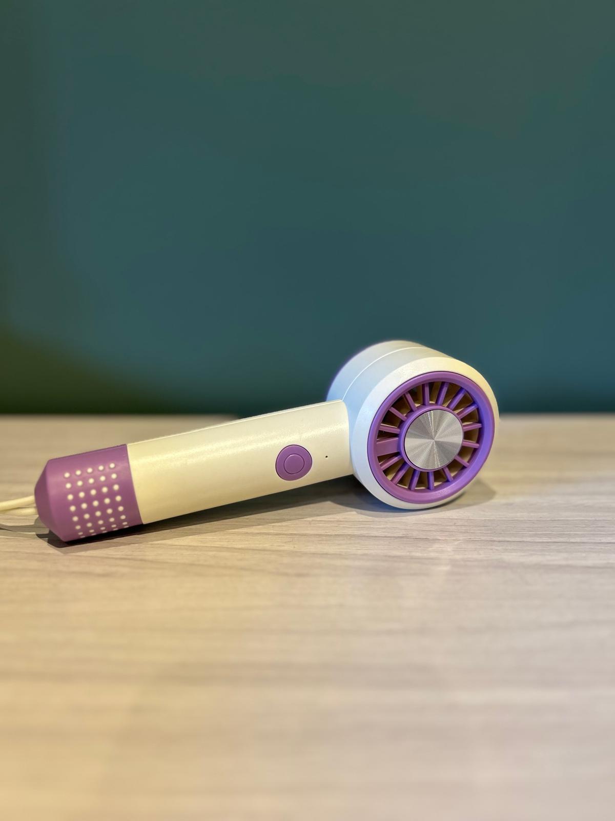 Ventilateur Portatif – Design Ergonomique et Rafraîchissement Instantané 2