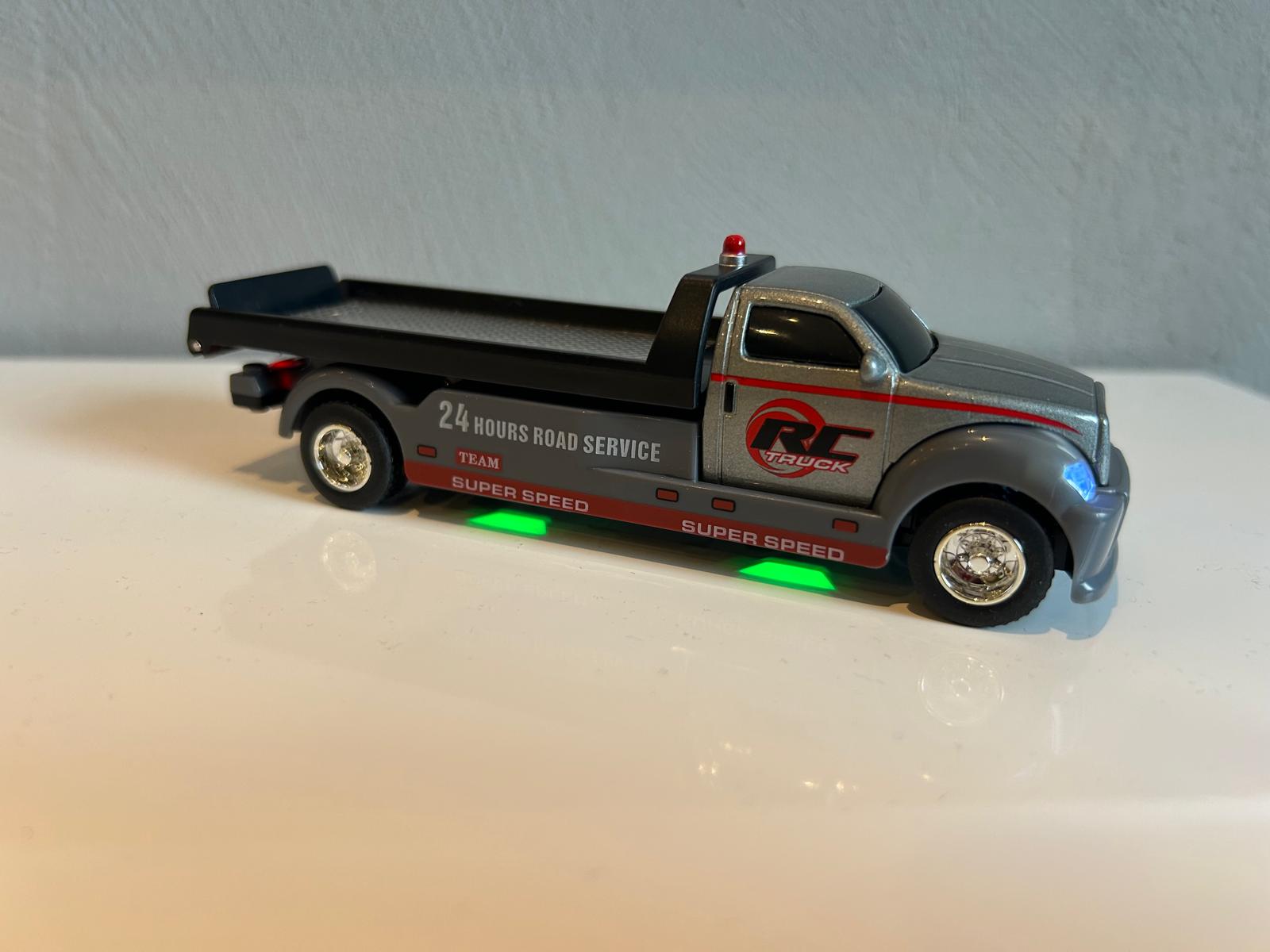 Petit Camion Télécommandé 3