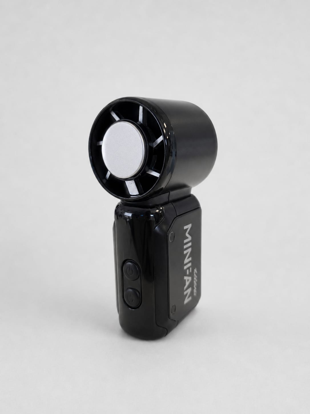 Mini Ventilateur Portable Rafraîchissant Premium 2