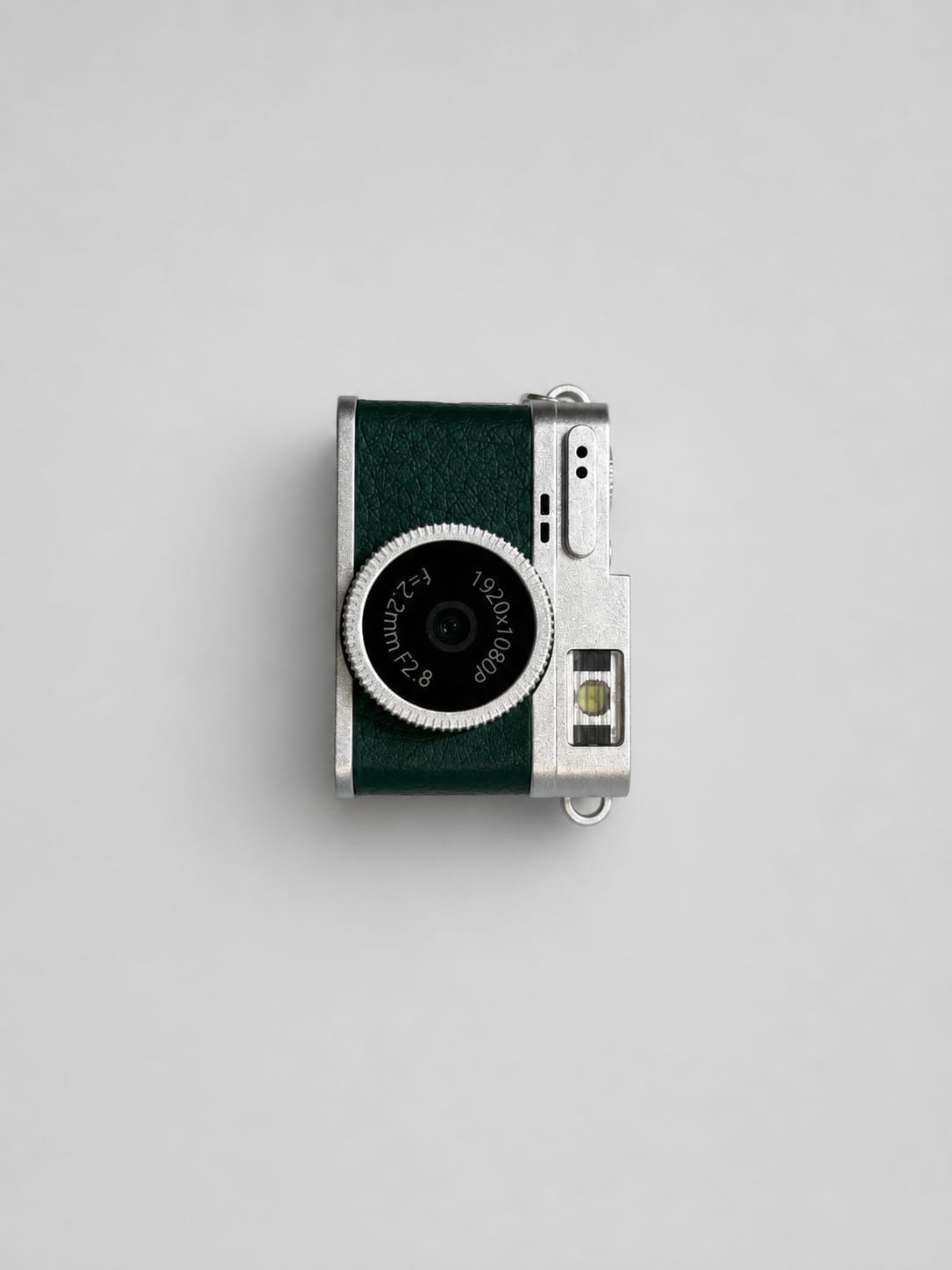 Mini Appareil Photo Pendentif – Capturez Vos Moments en Toute Discrétion 3